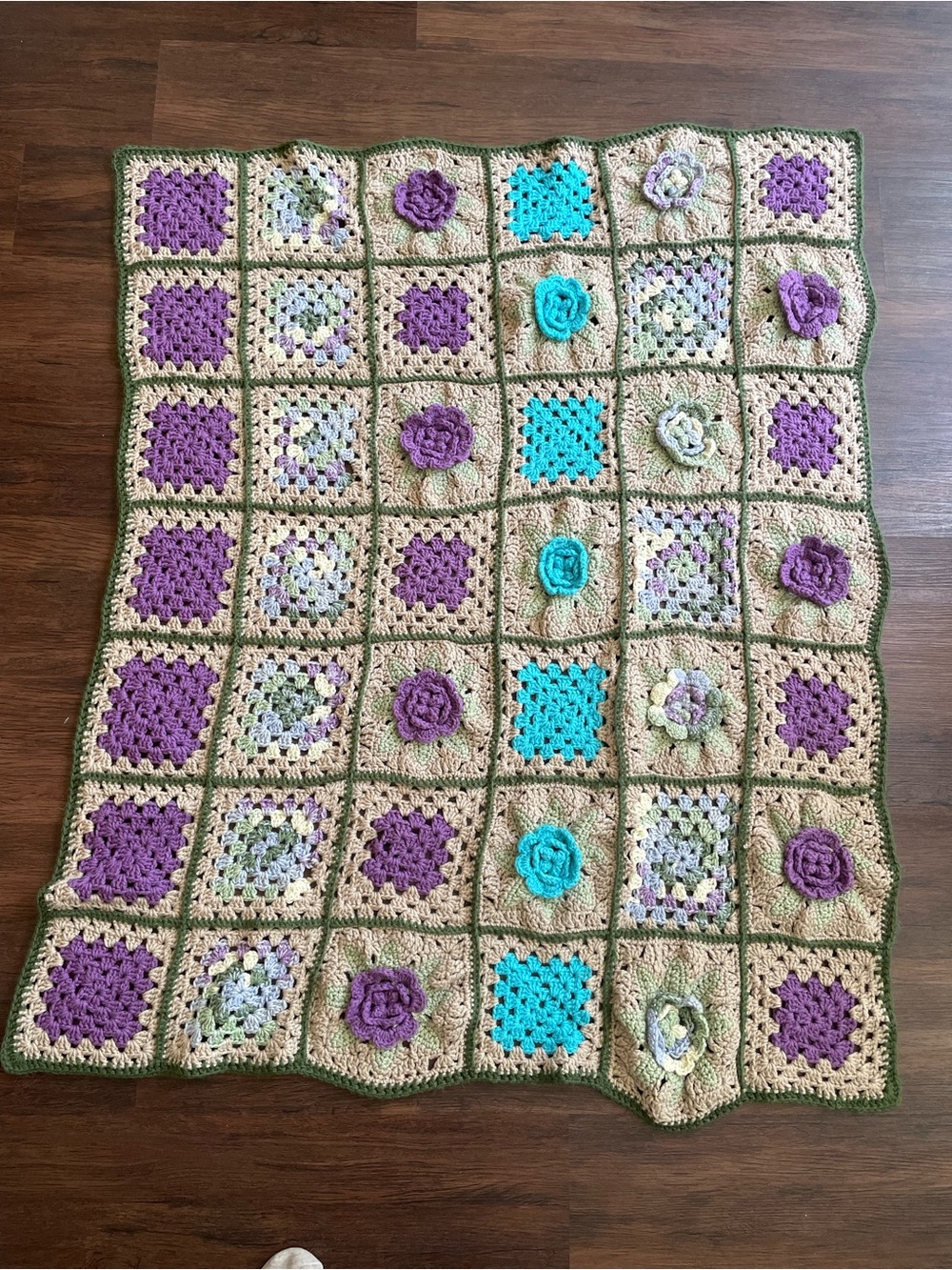VTG Handcrafted Crochet 3D Flower Motif Grannycore Squares Throw Blanket 49x41”